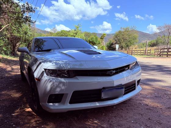 CHEVROLET CAMARO 6.2 SS COUPÉ V8 GASOLINA 2P AUTOMÁTICO